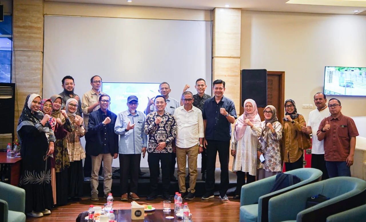 Semangat baru untuk Pariwisata Sulawesi Selatan! Silaturahim Pariwisata, 11 Juli 2025 di Four Points Hotel, menjadi langkah awal kolaborasi nyata antara akademisi, pemerintah, dan pelaku industri. Bersama, kita wujudkan Sulsel sebagai magnet wisata halal dan kesehatan, bukan sekadar wacana! Kredit: Aeni Nahdiyati.